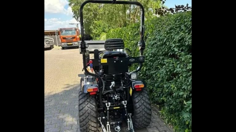 Captain D263 H met voorlader al vanaf €299,00 per maand
